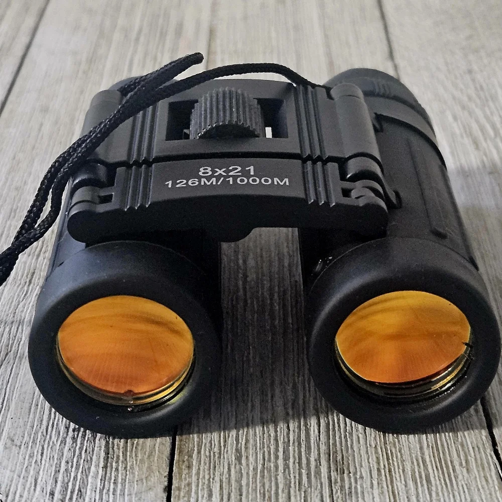 Compact Binoculars 8x21 126M/1000M Binoculars with Orange Lens Carrying Strap